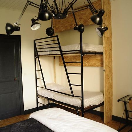 Bed and Breakfast Loustalneou Saint-Pierre-de-Clairac Экстерьер фото