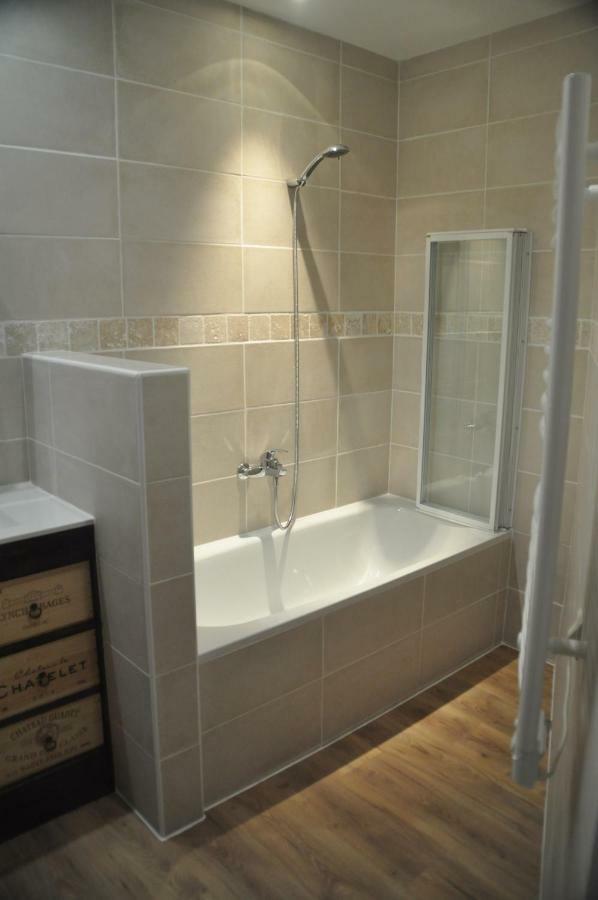 Bed and Breakfast Loustalneou Saint-Pierre-de-Clairac Экстерьер фото